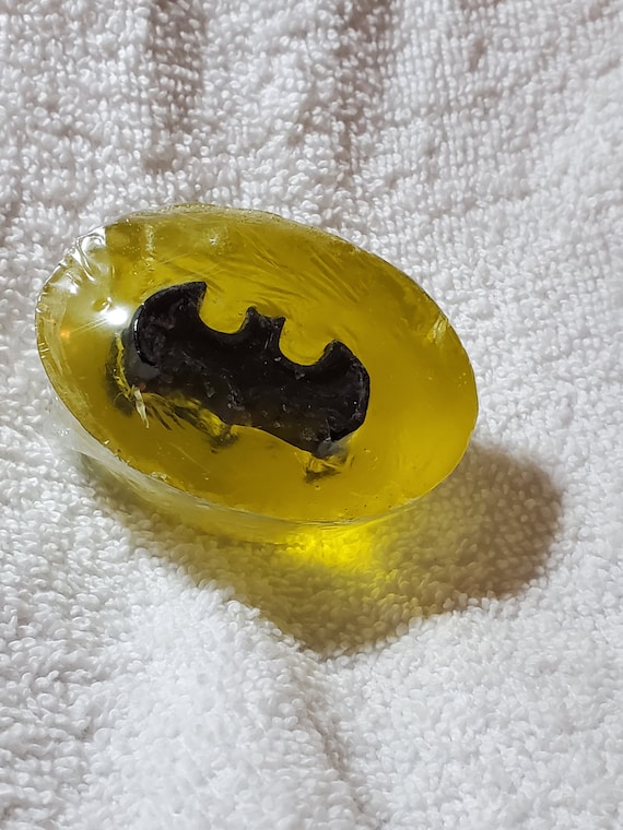 Batman Coconut Oil Soap Bar Upamperu 