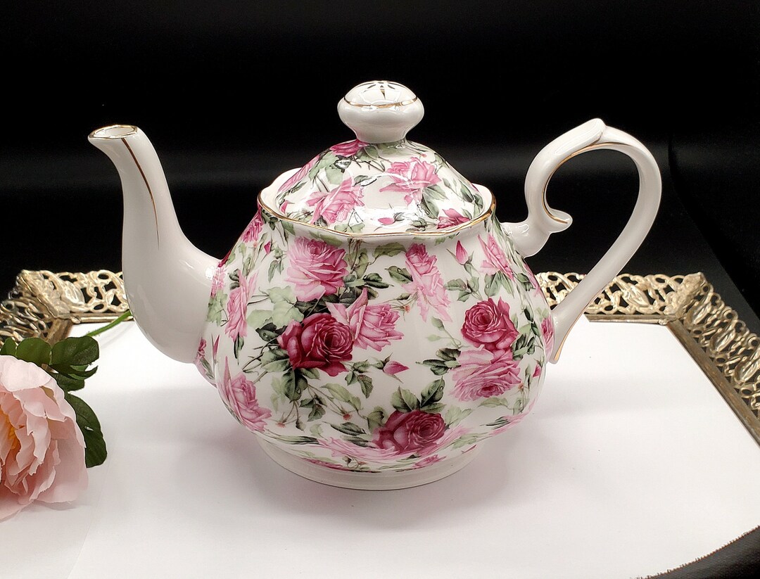 Old Roses Chintz Teapot Pink and White English Garden 22k Gold Trim by