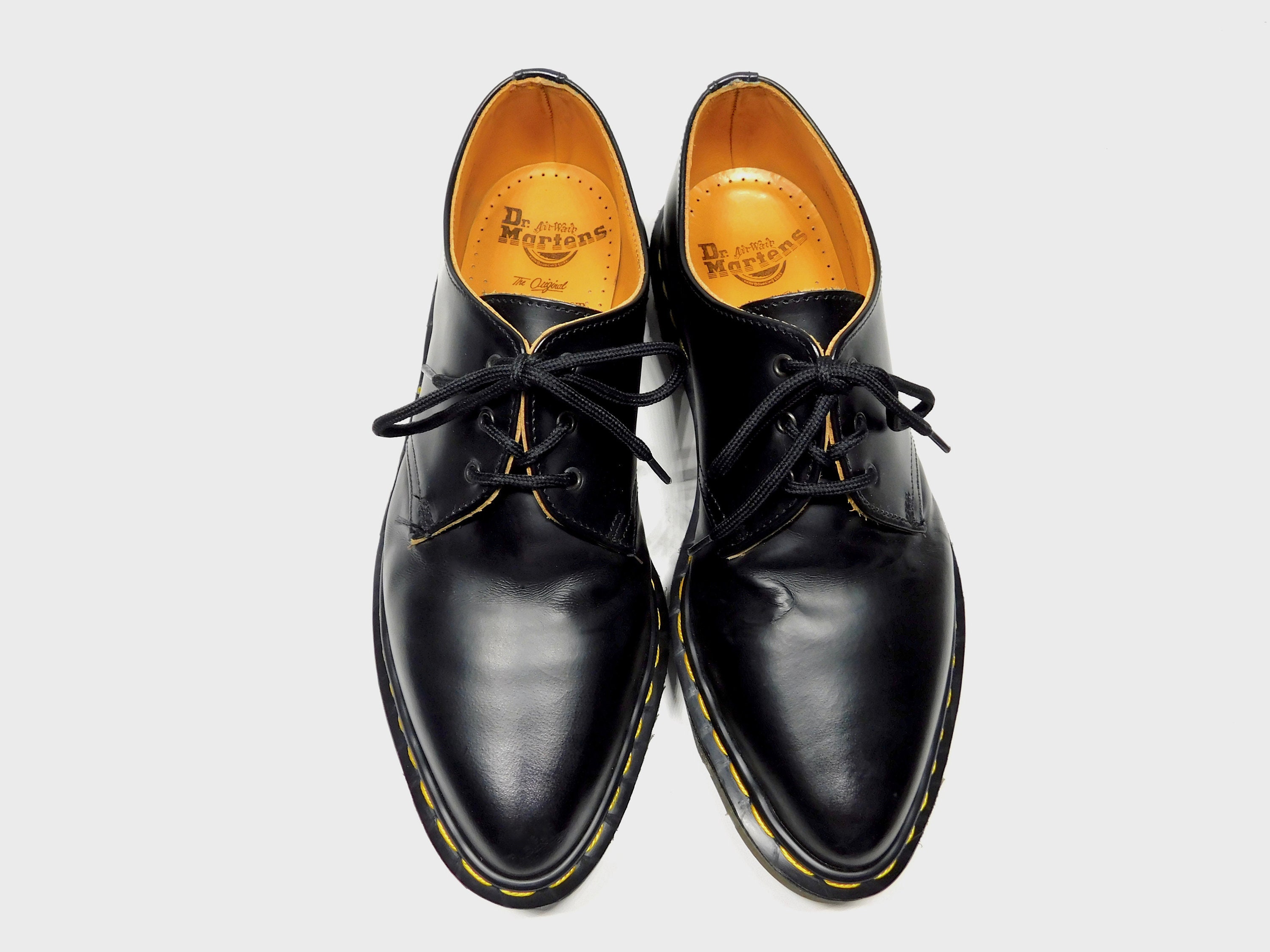 pointed toe doc martens