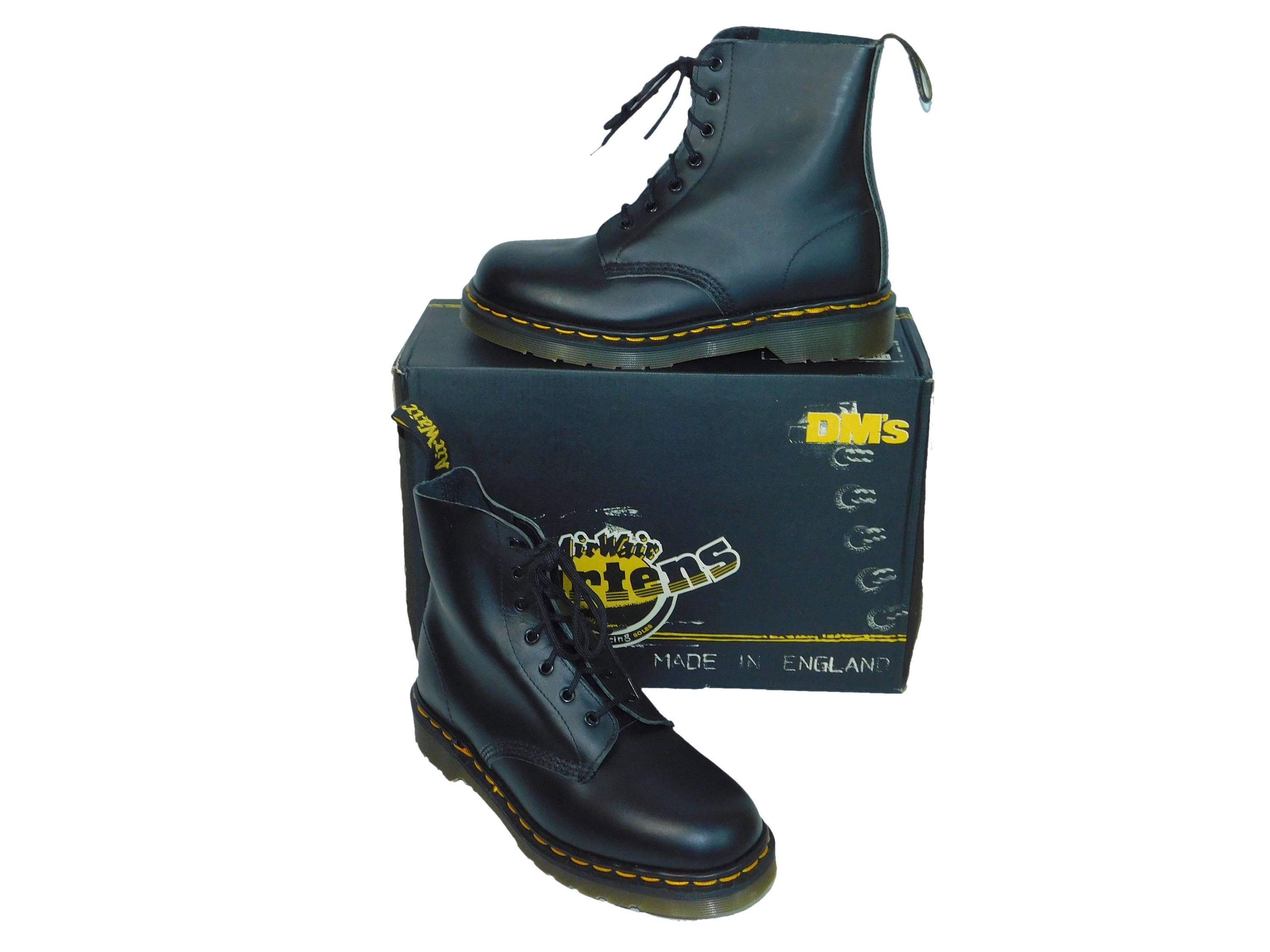 dr martens womens size 6.5