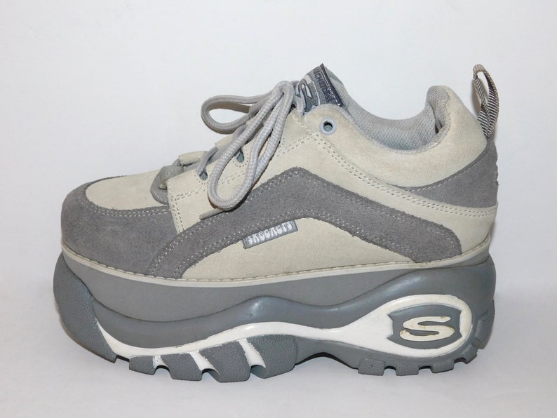 skechers platform sneakers 90s
