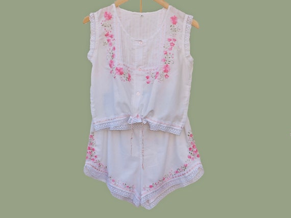 Rare Hand Embroidered Lace and Ribbon Pajama Set-L