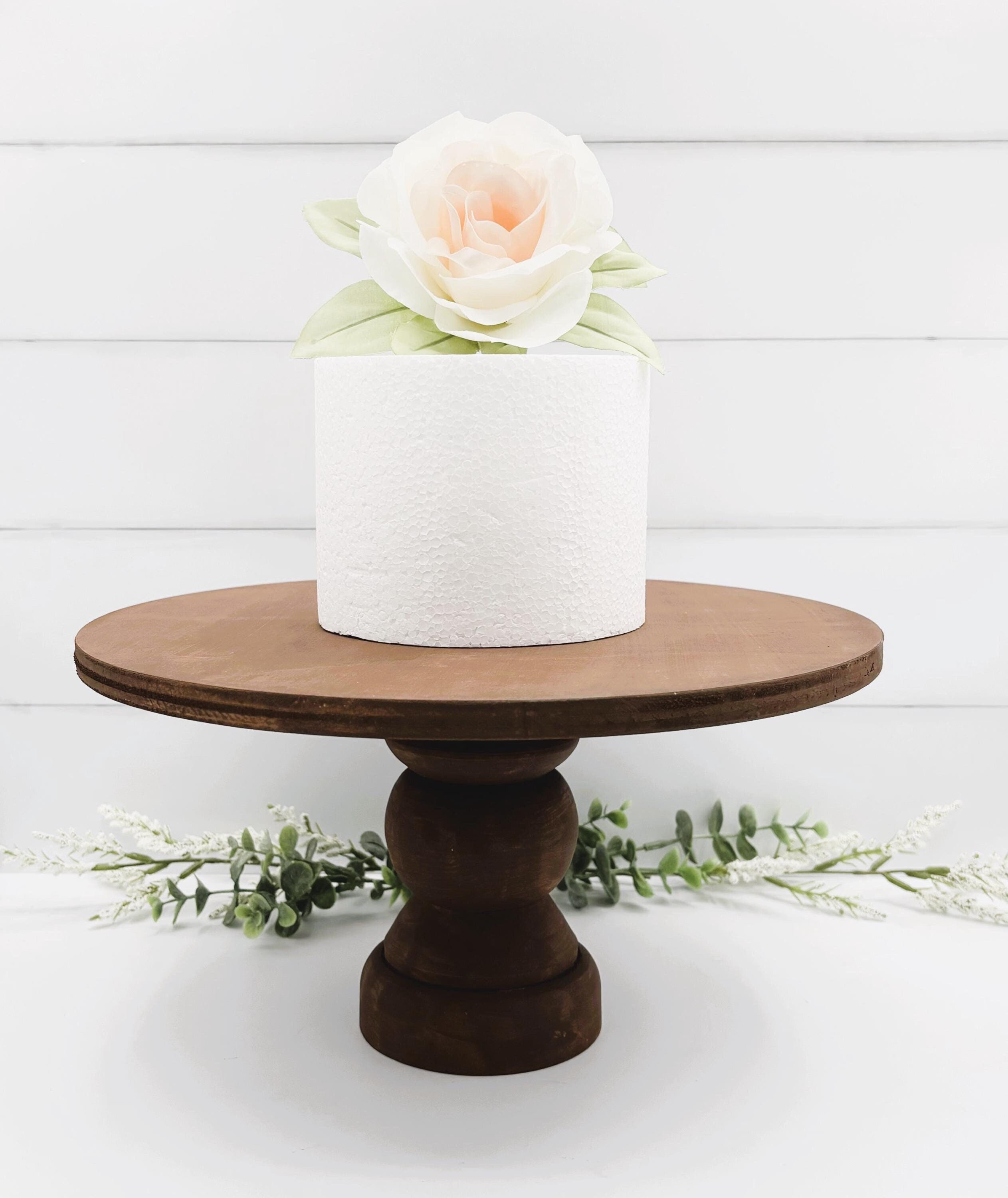 Brown Pedestal Cake Stand, 12