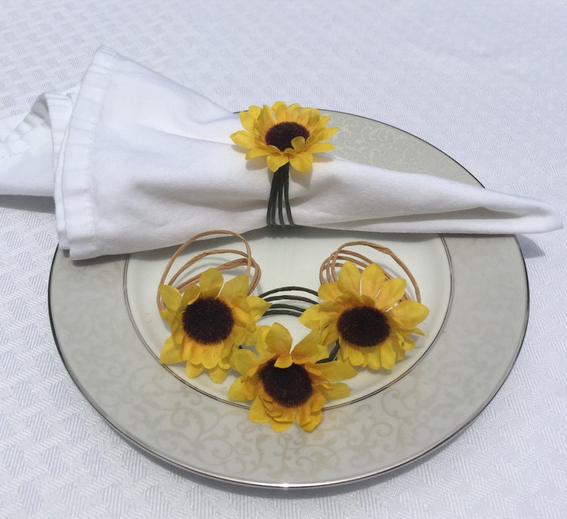 8 Sunflower Napkin Rings with Rustic Vine Paper Wire | Etsy