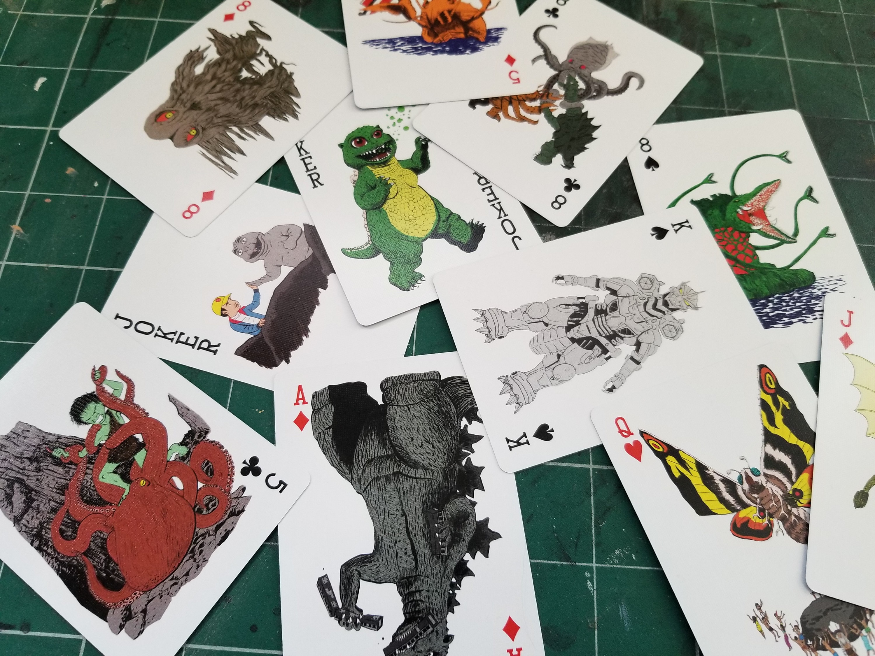 DIE KAIJU Custom deck of kaiju playing cards Etsy 日本