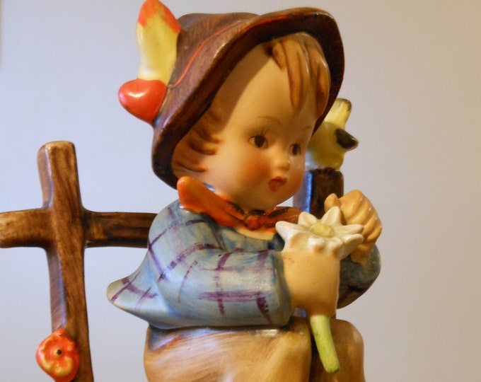 M.I. Hummel Figurine "She Loves Me". #174 TMK2