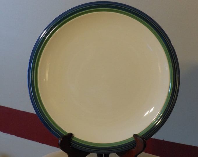 Pfaltzgraff Sphere Pattern Round Platter