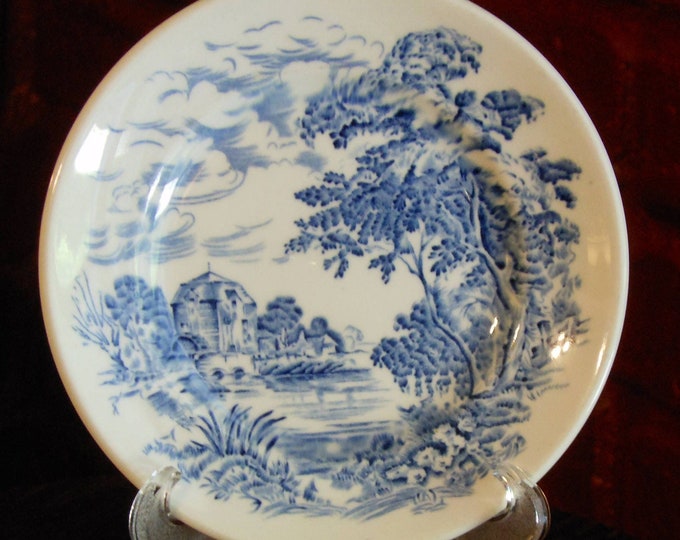 Signed Wedgwood Countryside Blue & White Saucer