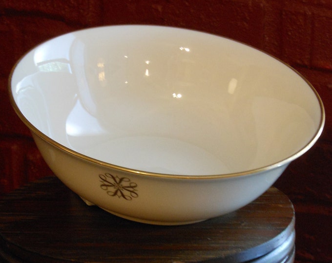 Vintage 1980 Lenox Avon President's Club Award Bowl