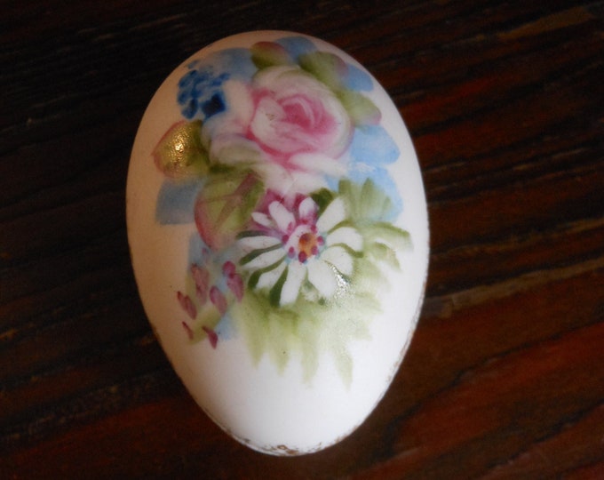 Small Japanese Porcelain Ring Holder