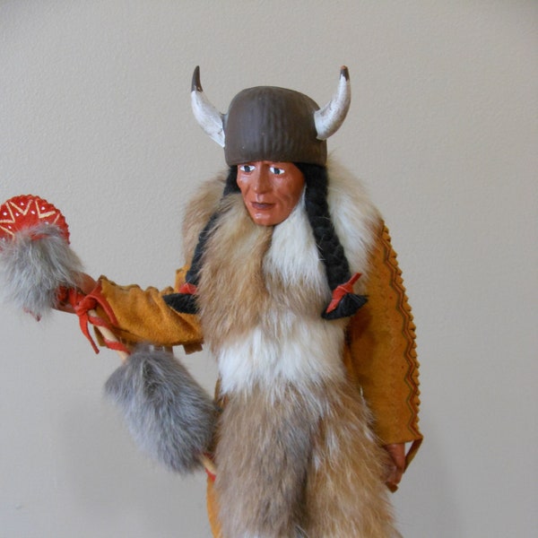 Collectible Hand Crafted 14-Inch Canadian Indien Art Eskimo Doll w/Tags