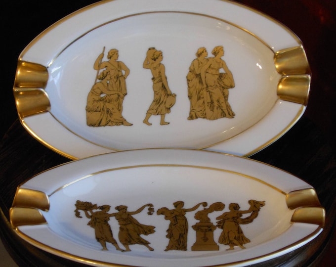 A Pair of Gerold Porzellan Bavaria Ashtrays w/ Classical Figures
