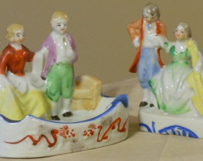 Two Japan Porcelain Ash Trays with Colonial Figures