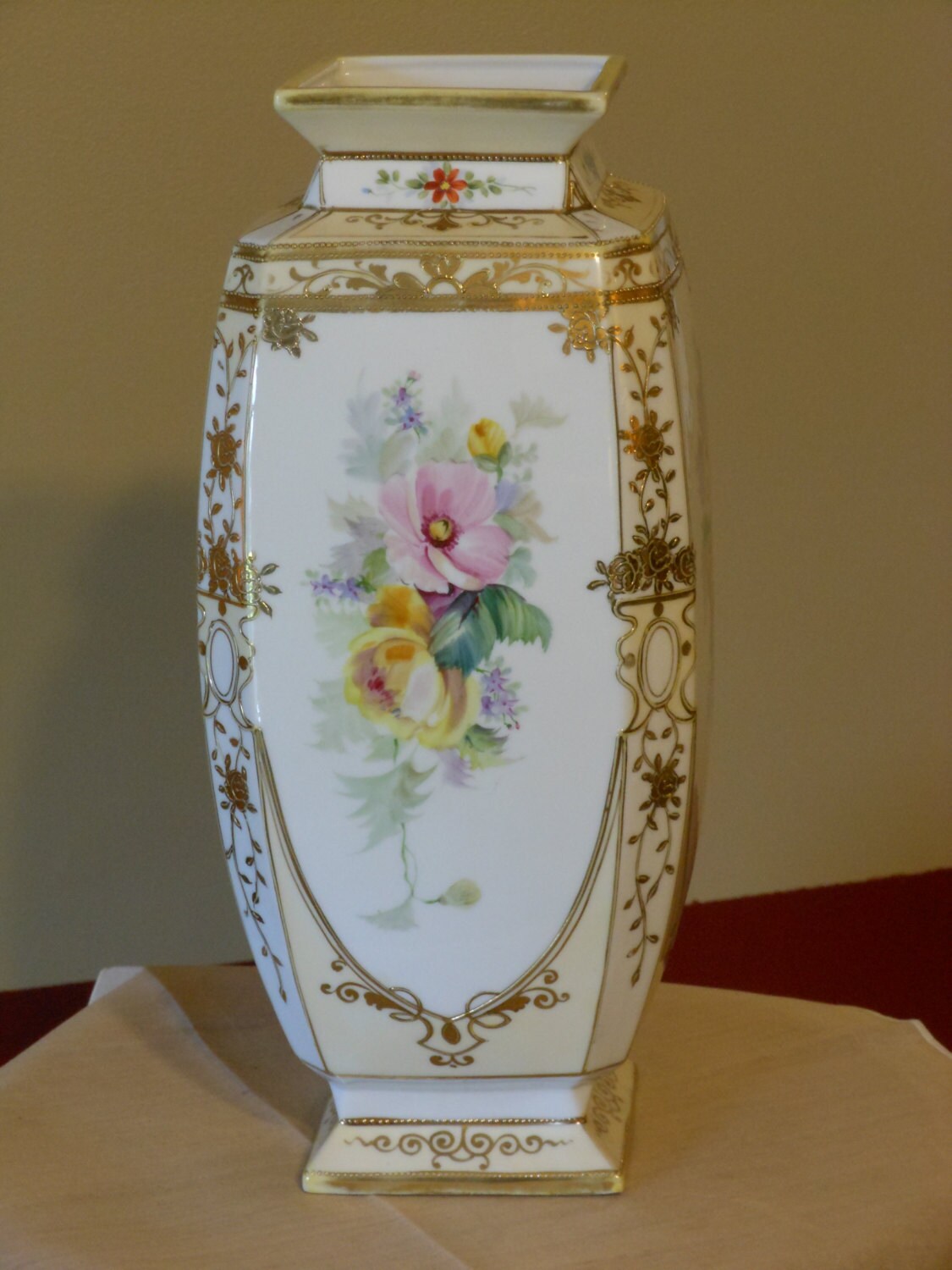 Nippon Porcelain Hand Painted Moramuri Brothers Floral and Gilt Bead