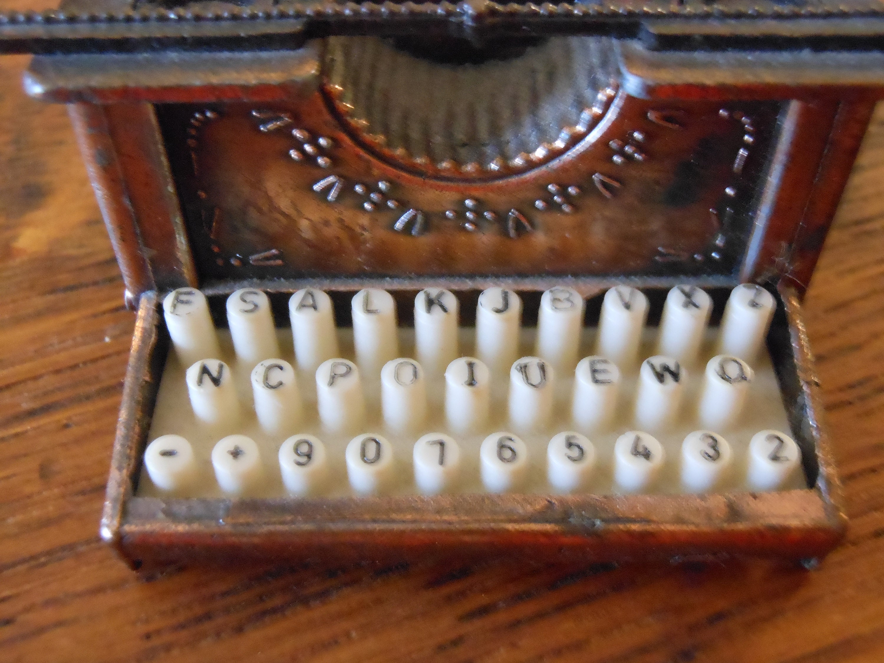 Miniature Remington Typewriter Vintage Pencil Sharpener