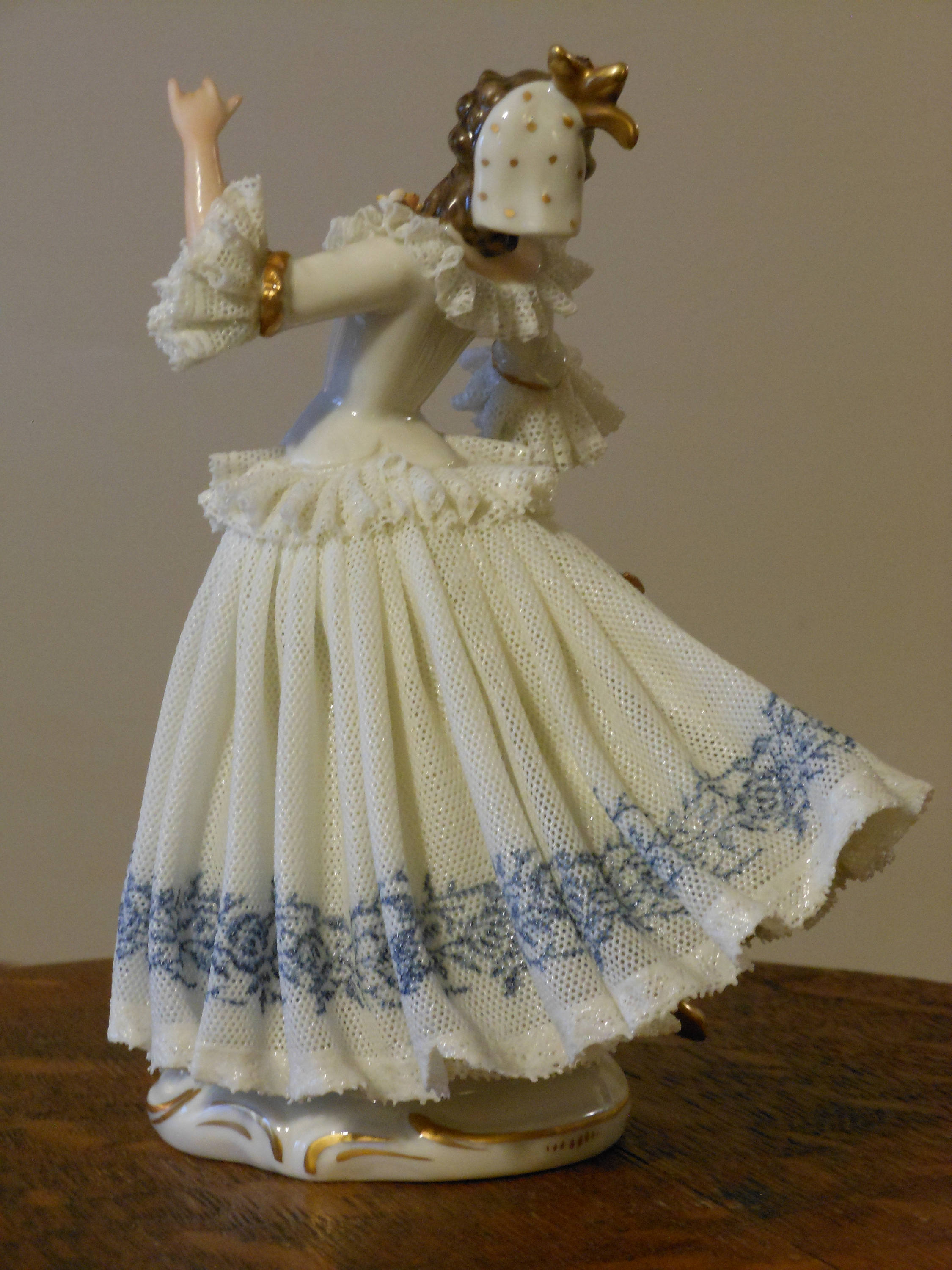 Dresden Lace Figurine
