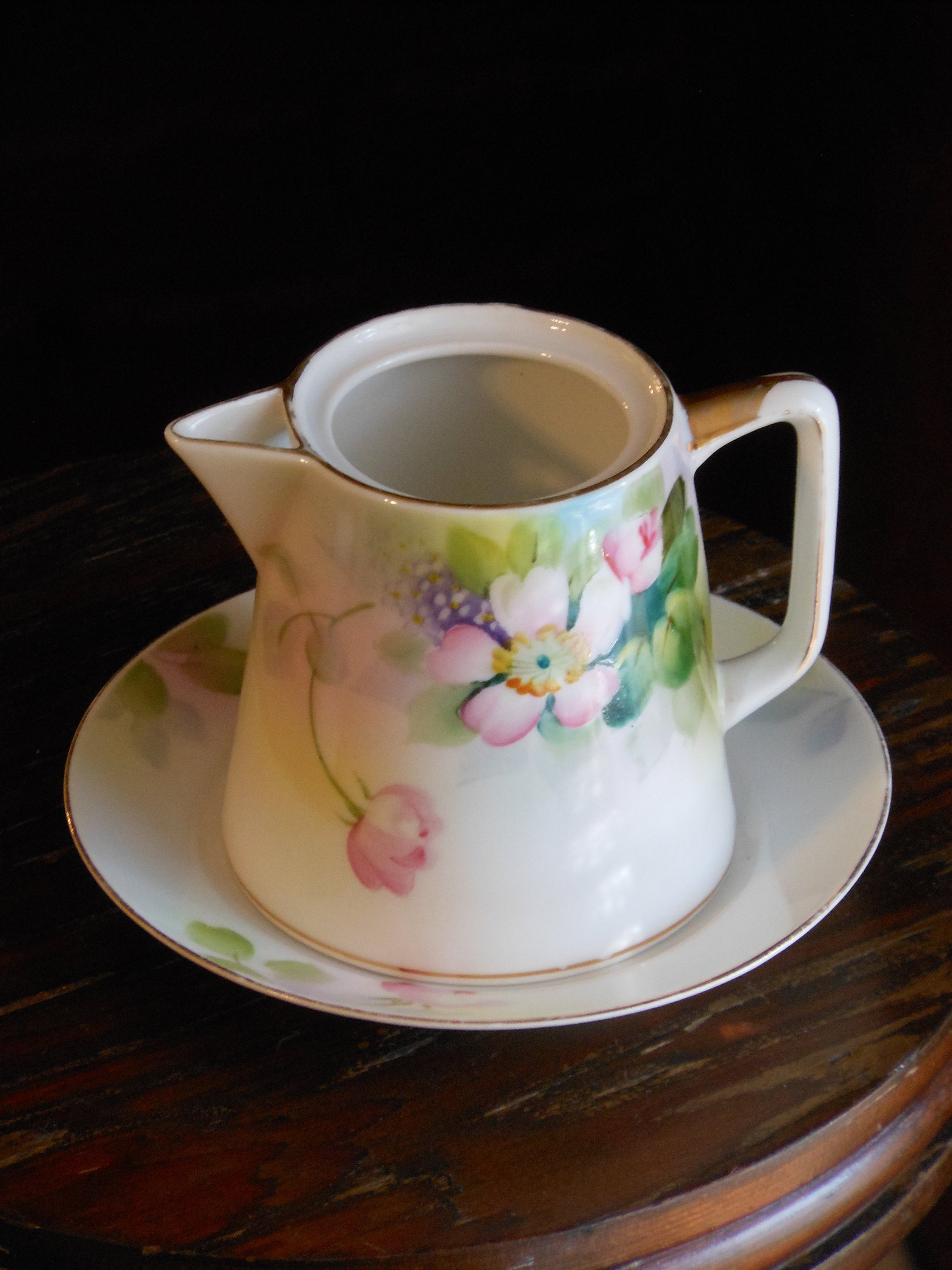 Nippon Creamer w/ Saucer