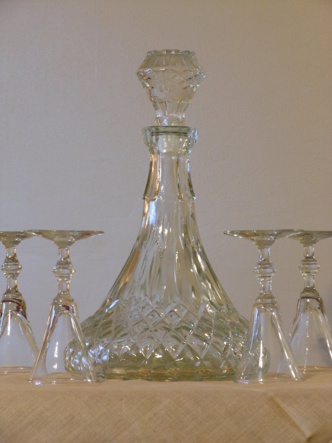 Crystal Decanter & Four Cordial Glasses