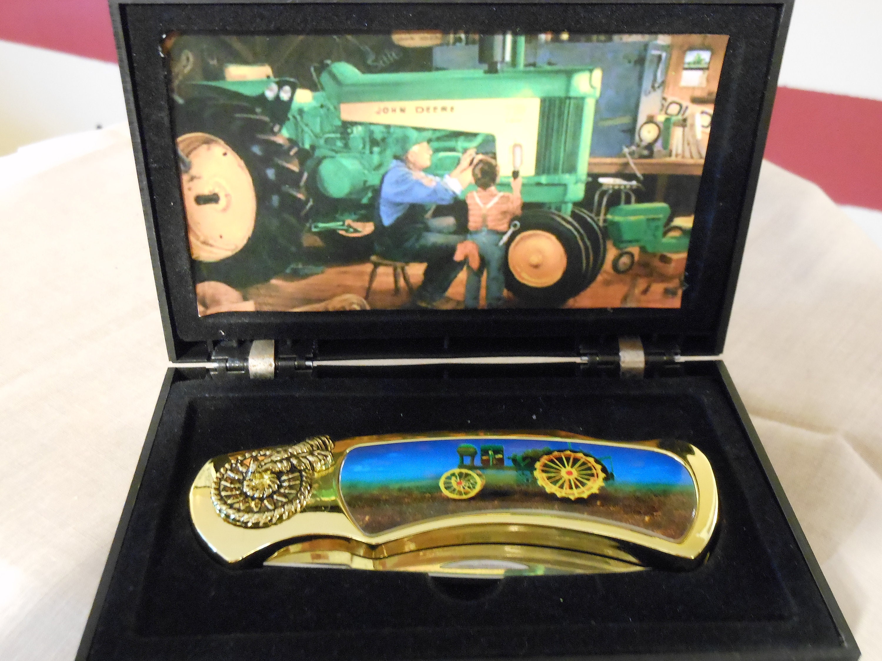 John Deere Pocket Knife
