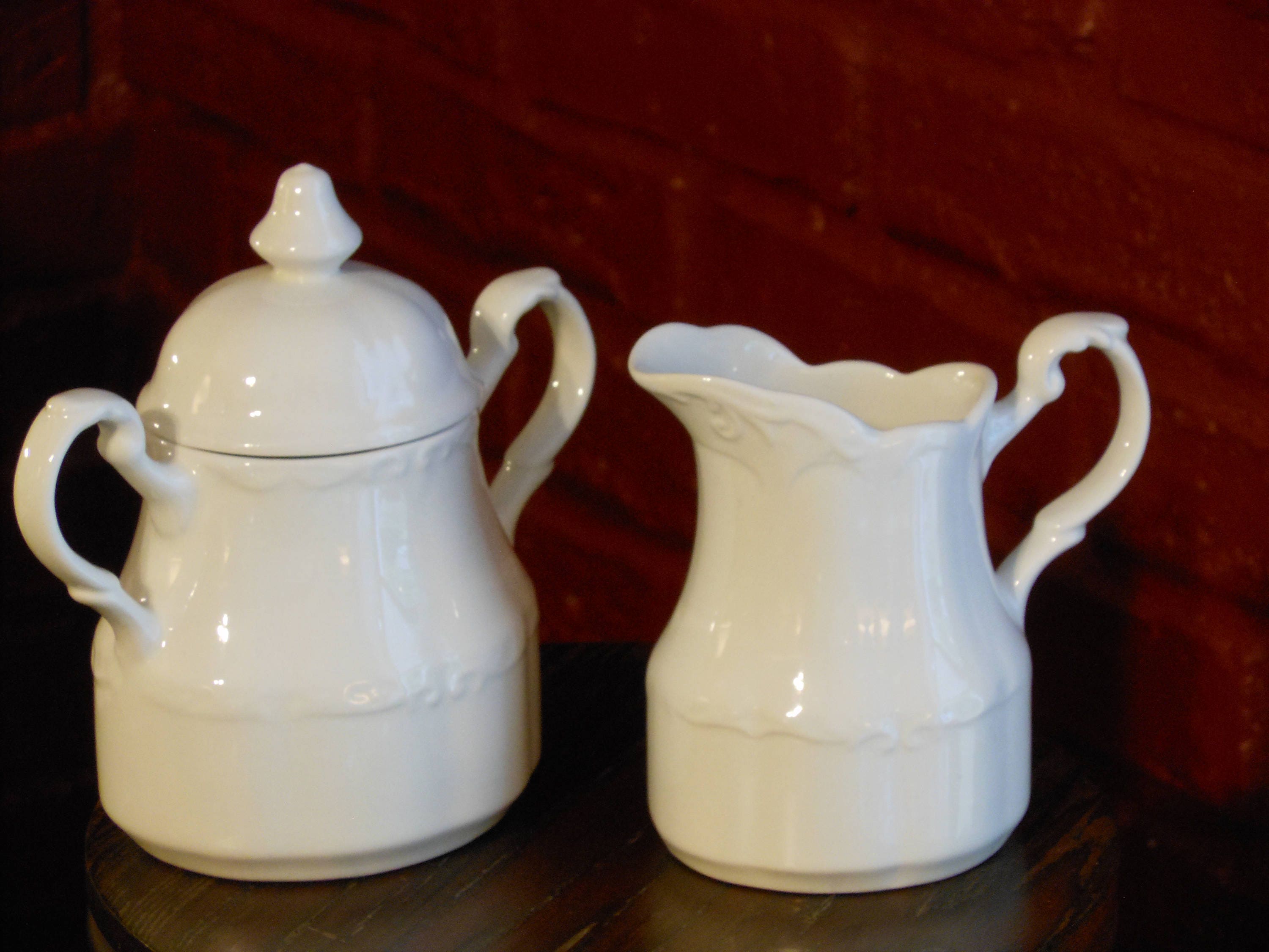 J & G Meakin English Ironstone Sugar and Creamer Set