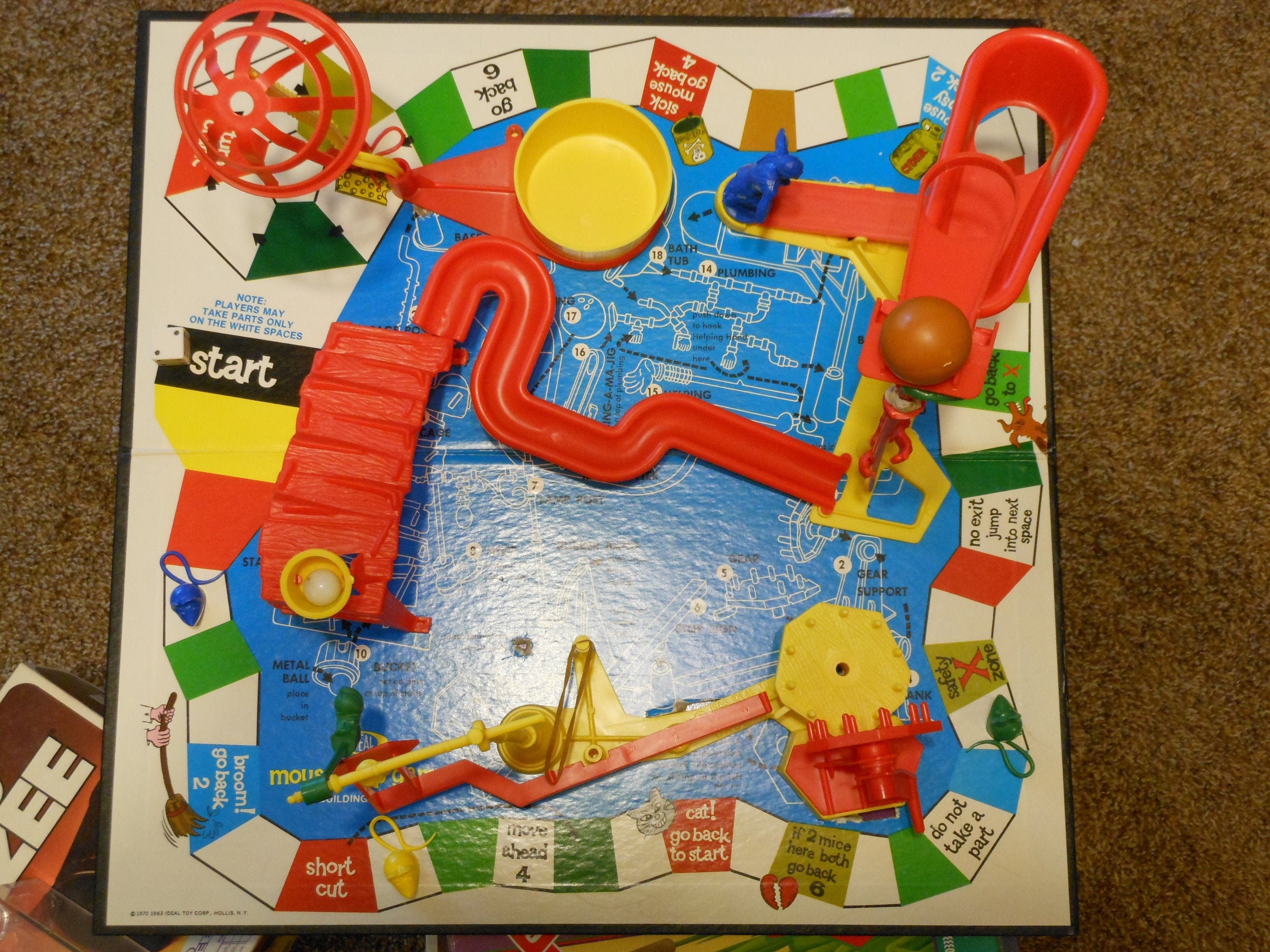 Vintage Ideal Mouse Trap Board Game