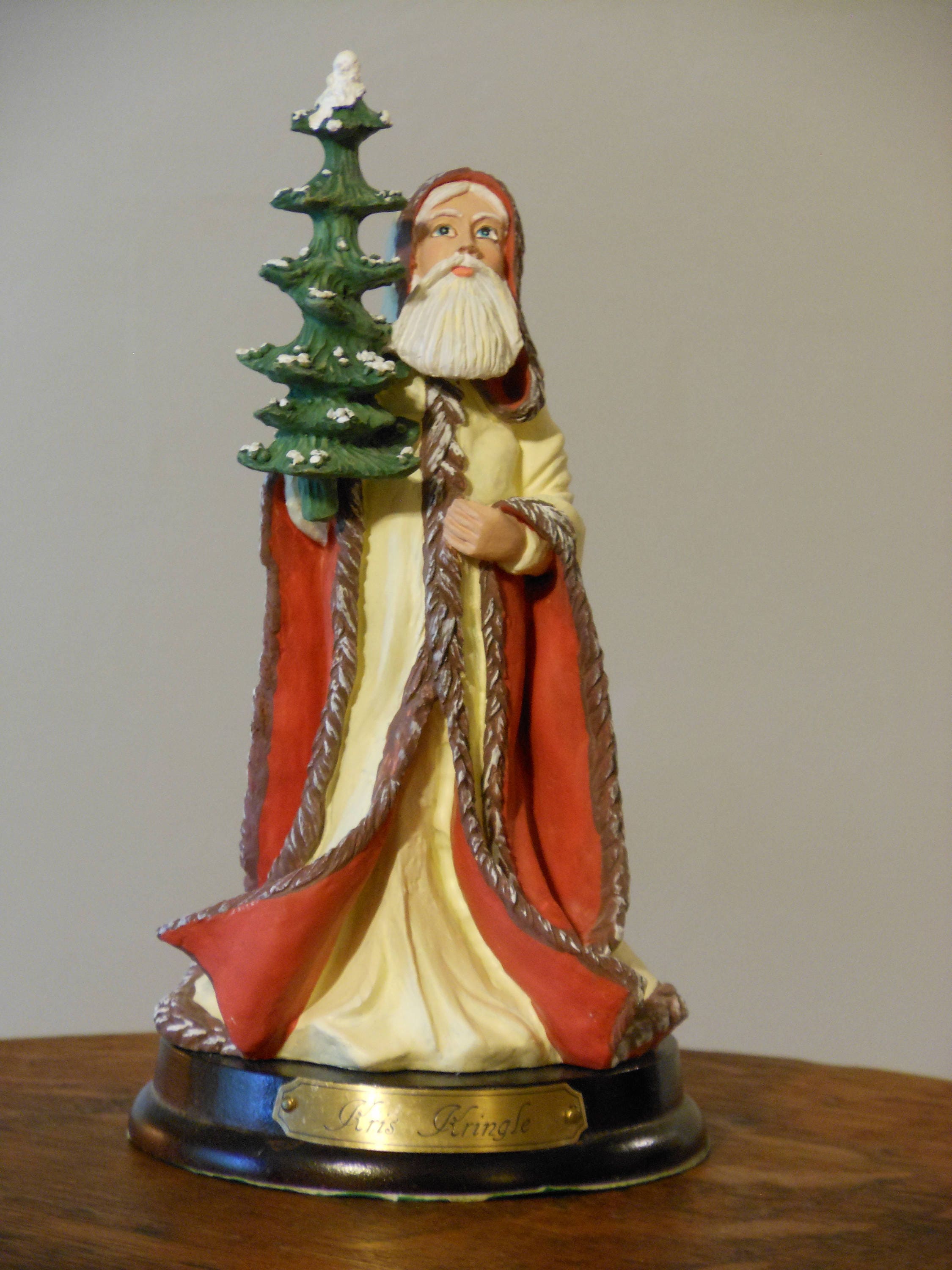 Kris Kringle. History of Santa Claus. Duncan Royale.