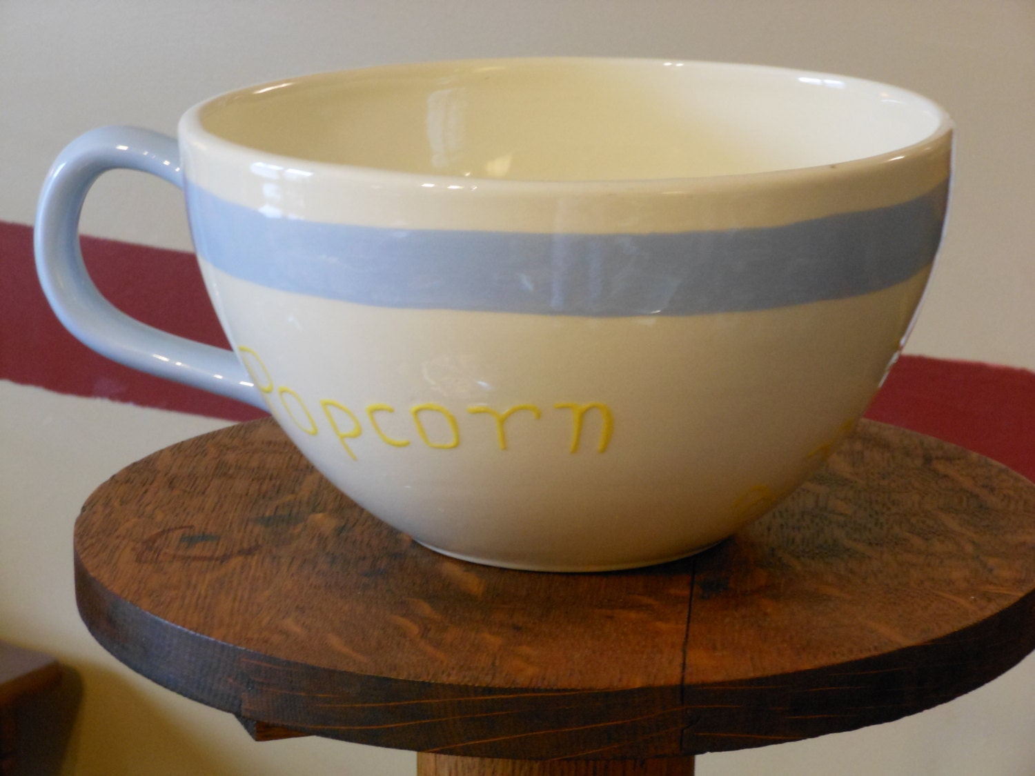 Arnels Pottery Vintage Giant Tea Cup for Popcorn/Chips