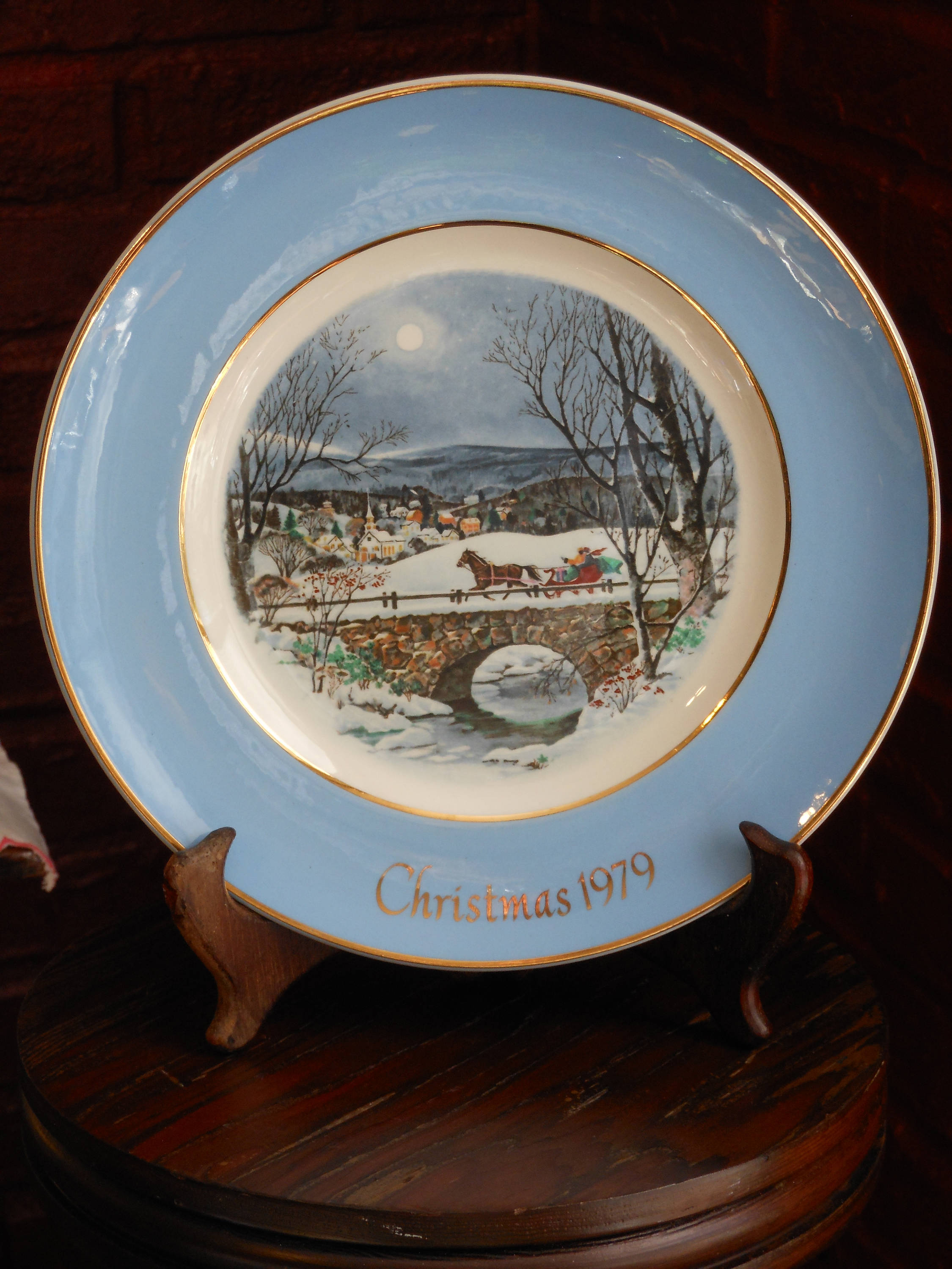 Series of Seven Avon Christmas Plates by Enoch Wedgwood (England)