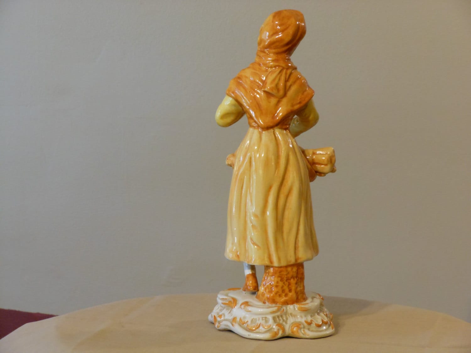 Vintage Italian Porcelain Figurine