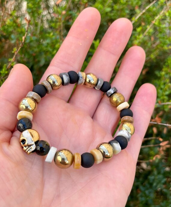 Women s SKULL Stretch Beaded Bracelet Hematite Bracelet Bridesmaid Gift GIrlfriend Gift Amazonite Bracelet Skull Jewelry Strength Courage