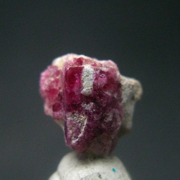 Nice Rare Gem Bixbite Red Emerald Beryl Crystal From Utah USA - 2.12 Carats