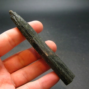 Aegirine Crystal From Malawi - 3.8" - 22.11 Grams