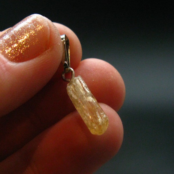 Fire Gem!! Natural Gemmy Imperial Topaz Crystal Pendant In Sterling Silver From Brazil - 0.9" - 0.89 Grams