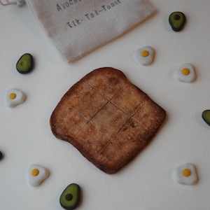Tik Tak Toast - Tik Tak Toe Board for Avocado Toast lovers, breakfast games, brunch games, cute board games, punny gifts