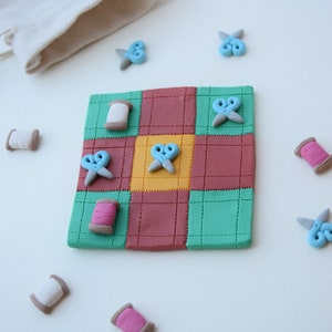 Tik-Tak-Sew :Tik Tak Toe Board for Sewing lovers, breakfast games, Quilter games, cute board games, punny gifts