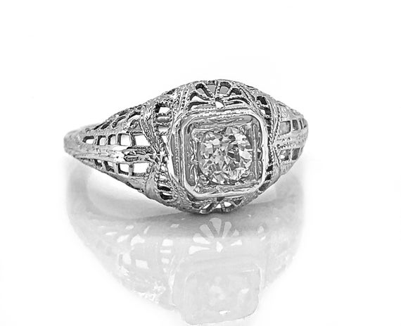 Edwardian .25ct. Diamond Antique Engagement Ring … - image 1