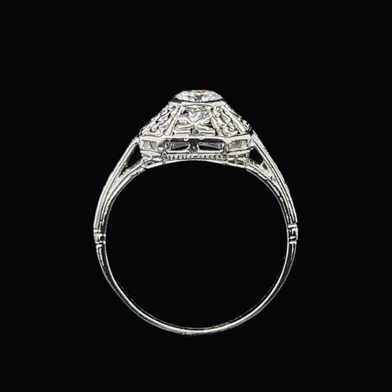 Art Deco .35ct. Diamond & Platinum Antique Engage… - image 4