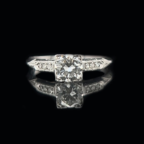 Art Deco .50ct. Diamond & Platinum Antique Engagem