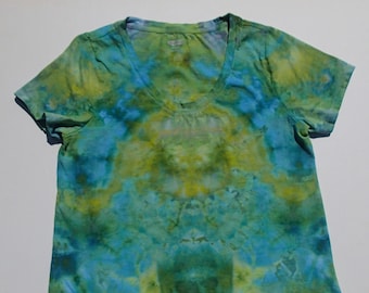 Women's Medium Ice-Dyed T-Shirt