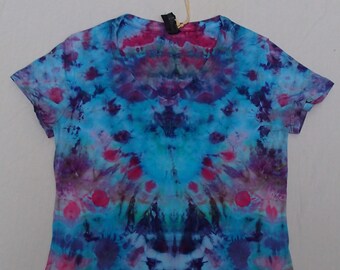 Women's Small Ice-Dyed T-Shirt