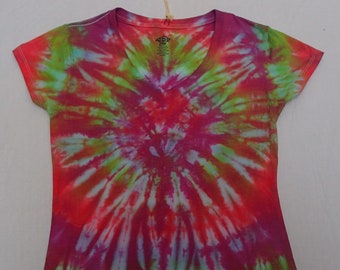 Women's Small Tie-Dyed T-Shirt