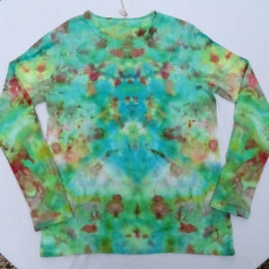 Women&#39;s Extra-Large Long Sleeve Ice-Dyed T-Shirt