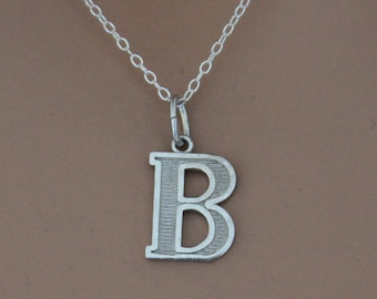 Buchstaben Anhänger aus Sterling Silber