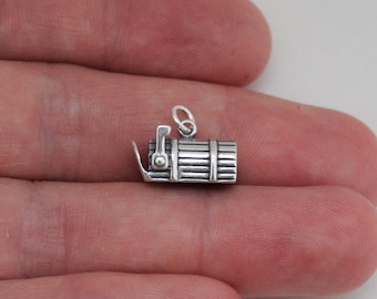 Dije de buzón de plata de ley: colgante miniatura 3D