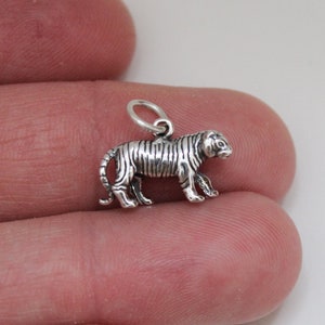 Sterling Silver Oxidized Tiger Charm, Sterling Silver Oxidized Tiger Pendant, Silver Tiger Charm, Silver Tiger Pendant, Tiger Pendant