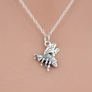 Echte Bee Charm Halskette, Sterling Silber Realistische Bee Anhänger Halskette, Realistische Bee Charm Halskette, Bee Charm Halskette