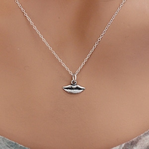 Sterling Silver Lips Charm Necklace, Sterling Silver Lips Necklace, Silver Lips Necklace, Lips Necklace, Silver Lips Pendant Necklace