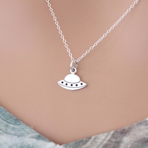Sterling Silver UFO Charm Necklace, Flying Saucer Charm Necklace, Sterling Silver Alien UFO Necklace, UFO Pendant Necklace, Flying Saucer