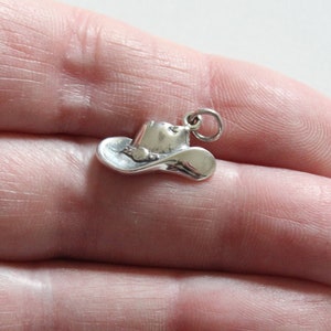 Sterling Silver Cowboy Hat Charm , Cowboy Hat Charm, Cowboy Hat Pendant, Silver Cowboy Hat Charm Pendant, Rodeo Charm, Cowboy Charm