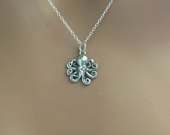 Collana con ciondolo di polpo in argento sterling, collana di polpo in argento, collana di polpo realistico in argento, collana di polpo in argento